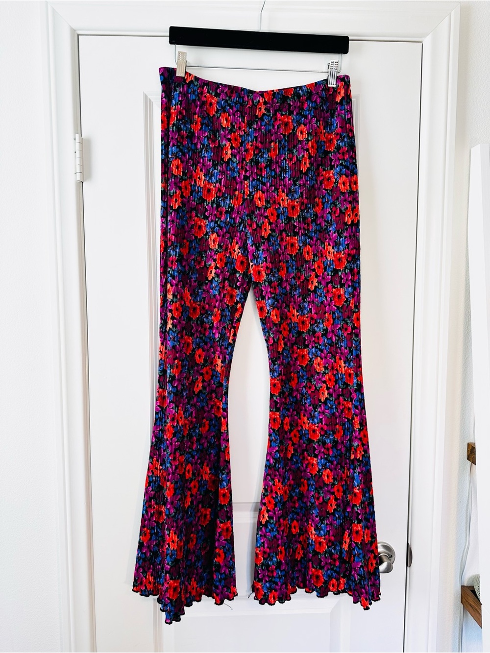Wild Fable Dopamine Mermaid Purple Red Floral Flare Pants Boho Y2K Pull-On